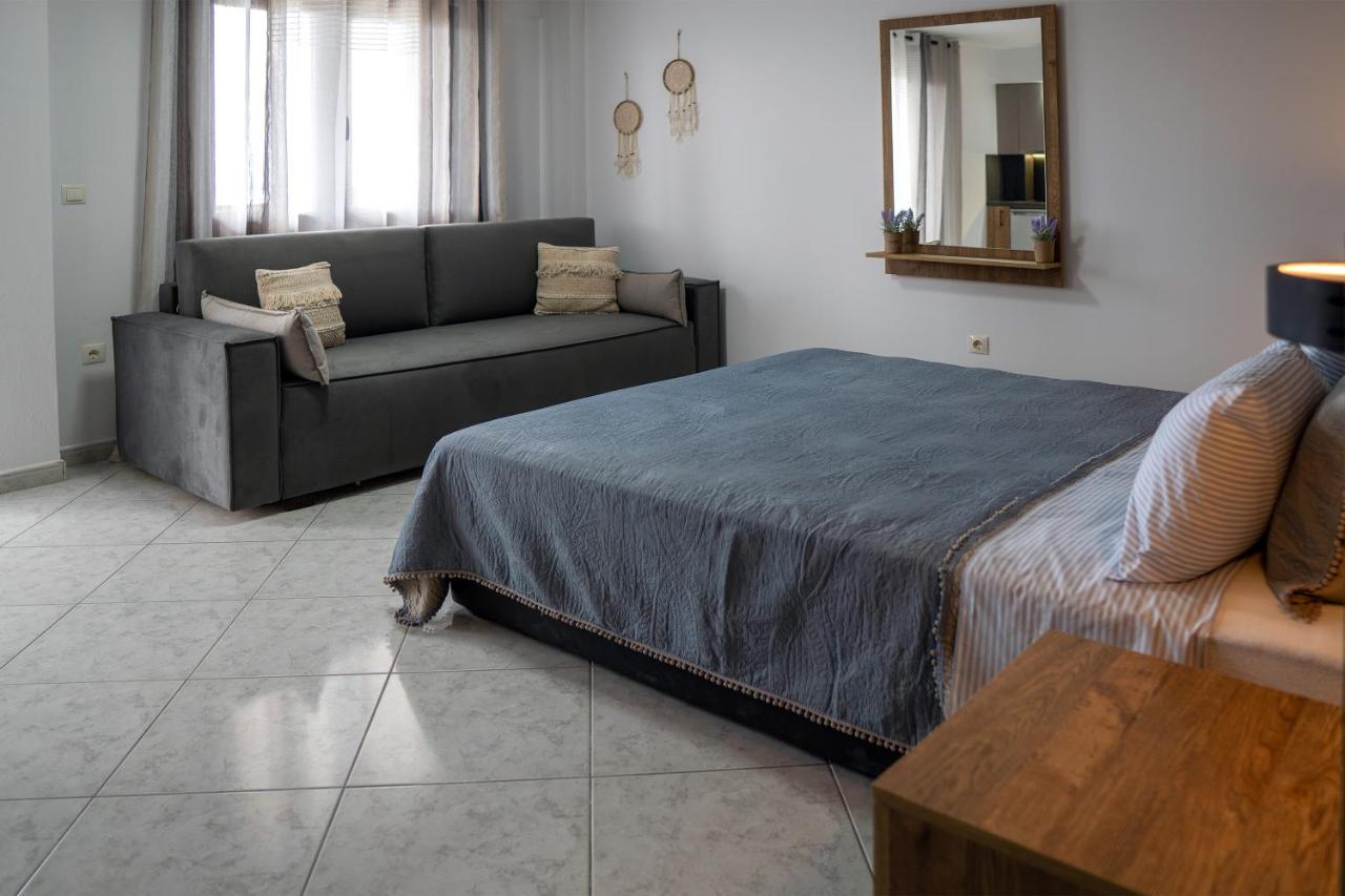 Sea View Apartment Grek Nea 3 Nea Roda Exterior photo